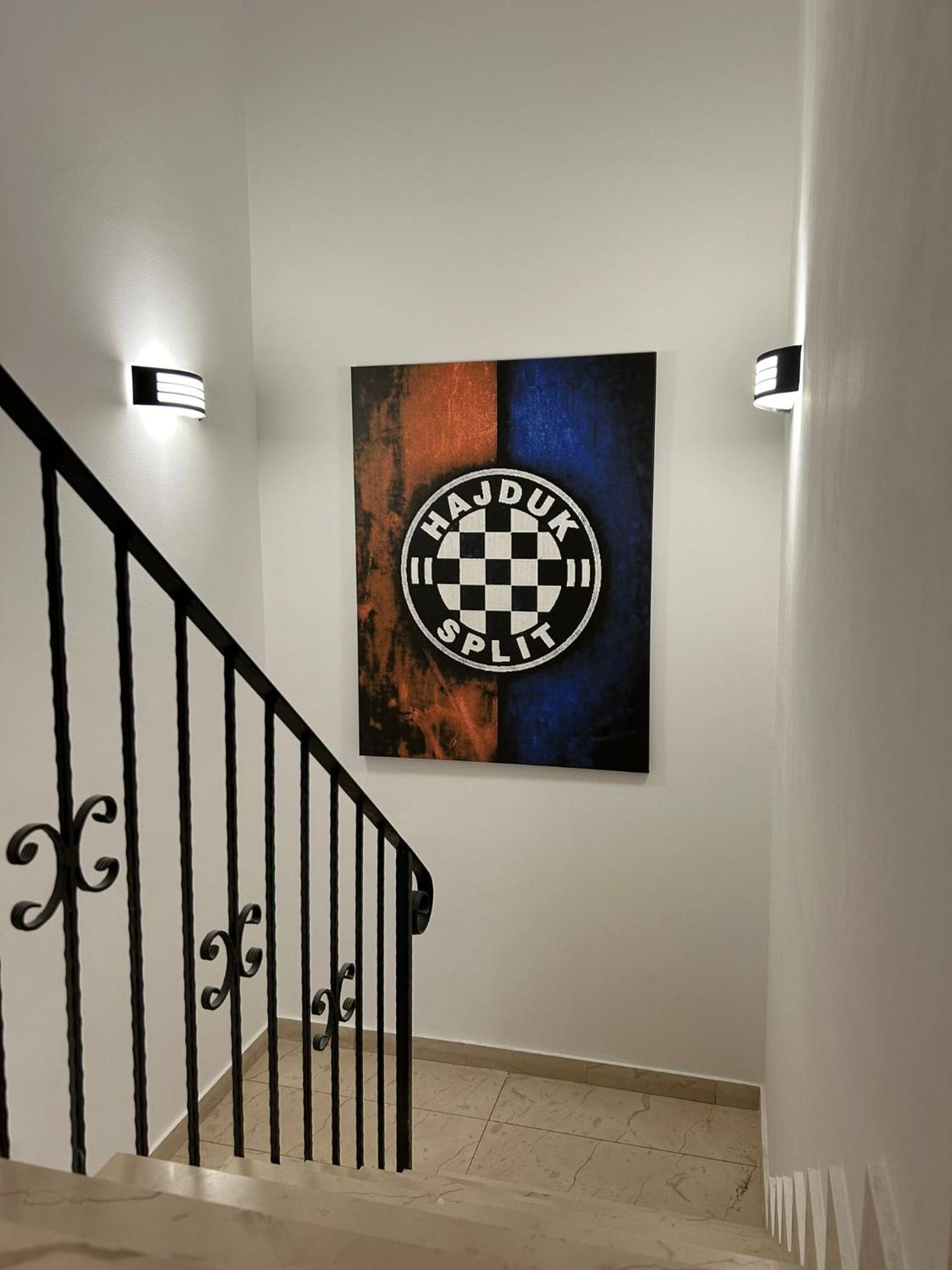 Apartment Dalmatinos Split Znjan Bagian luar foto