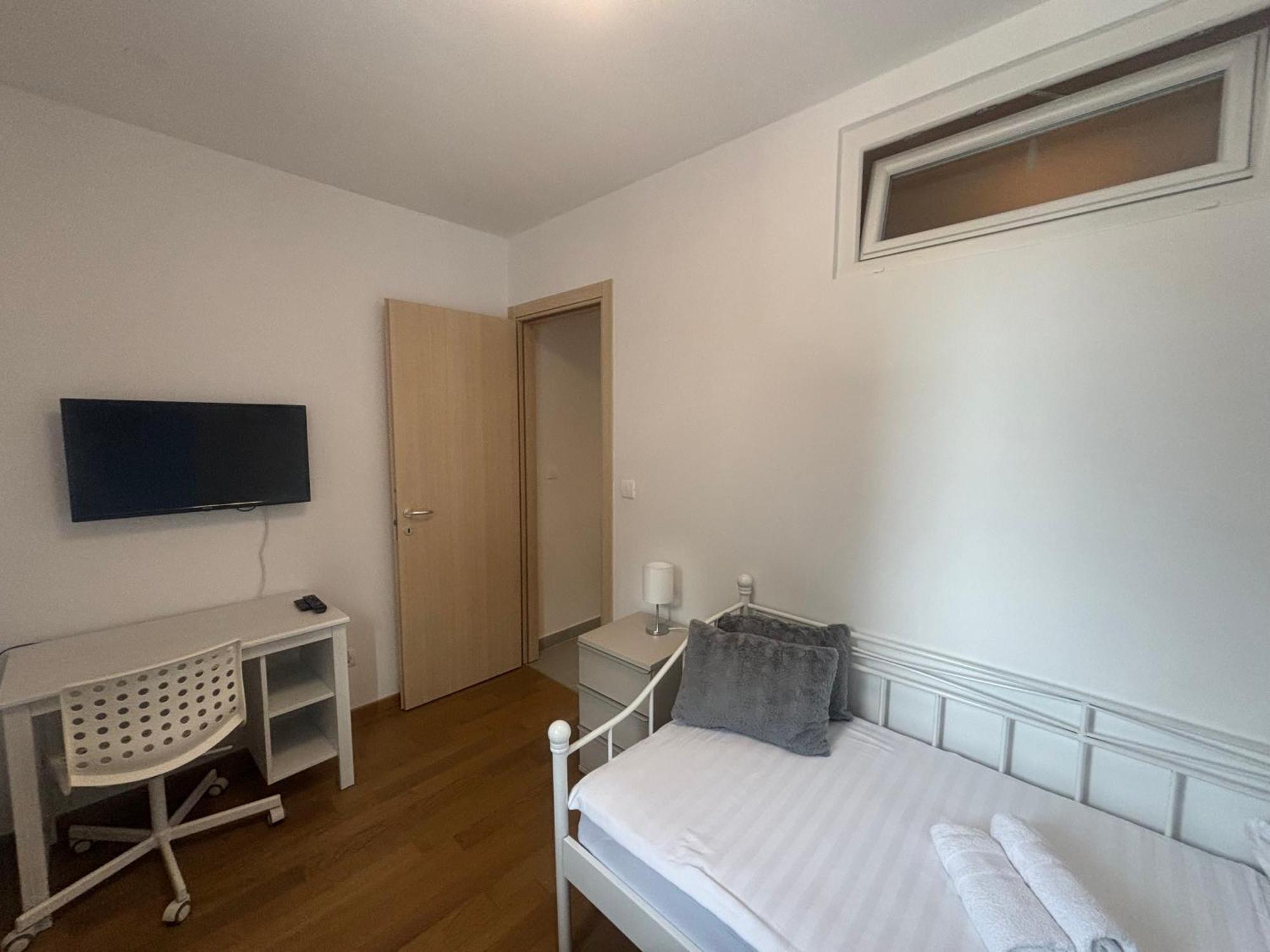 Apartment Dalmatinos Split Znjan Bagian luar foto
