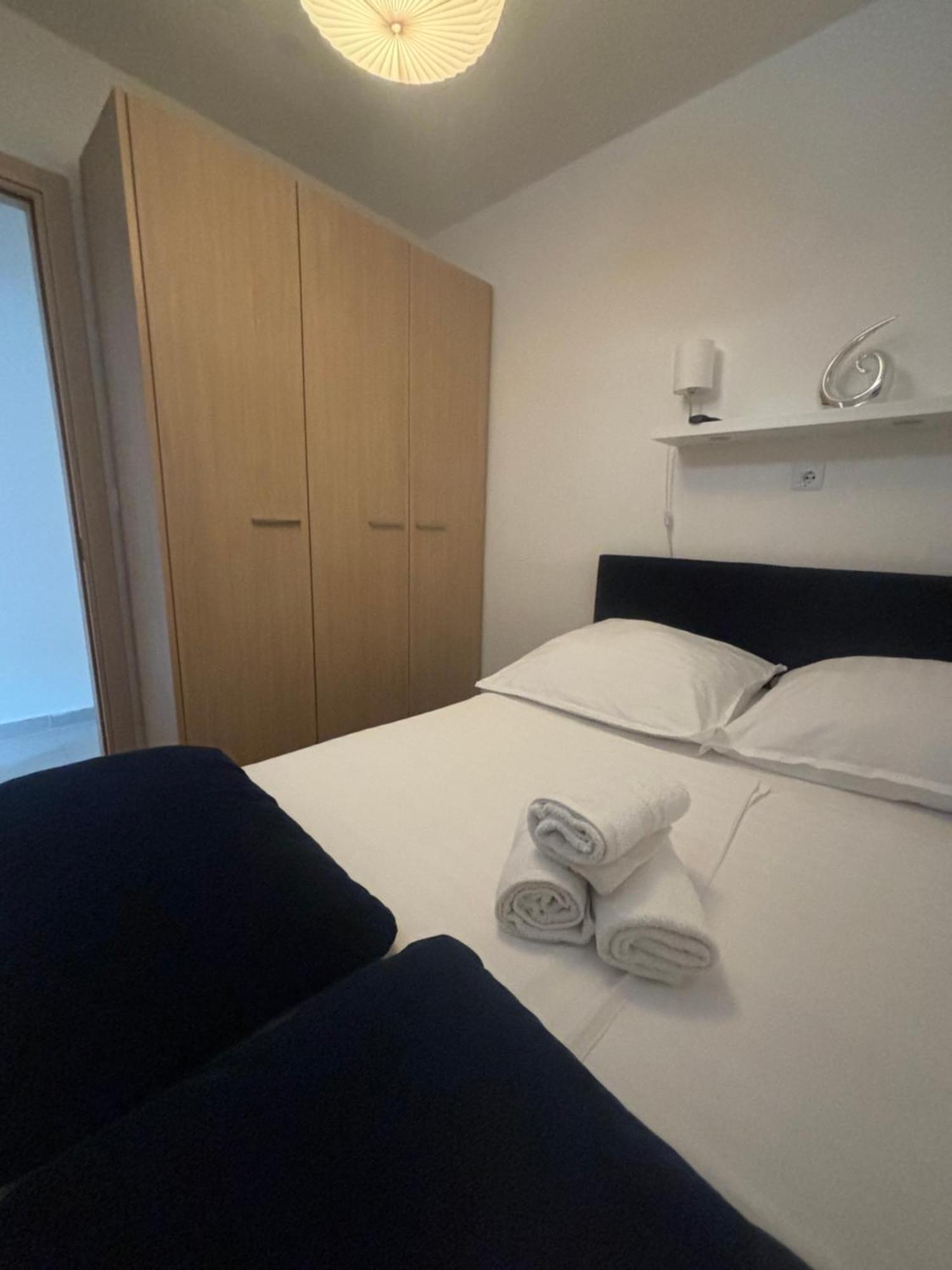Apartment Dalmatinos Split Znjan Bagian luar foto